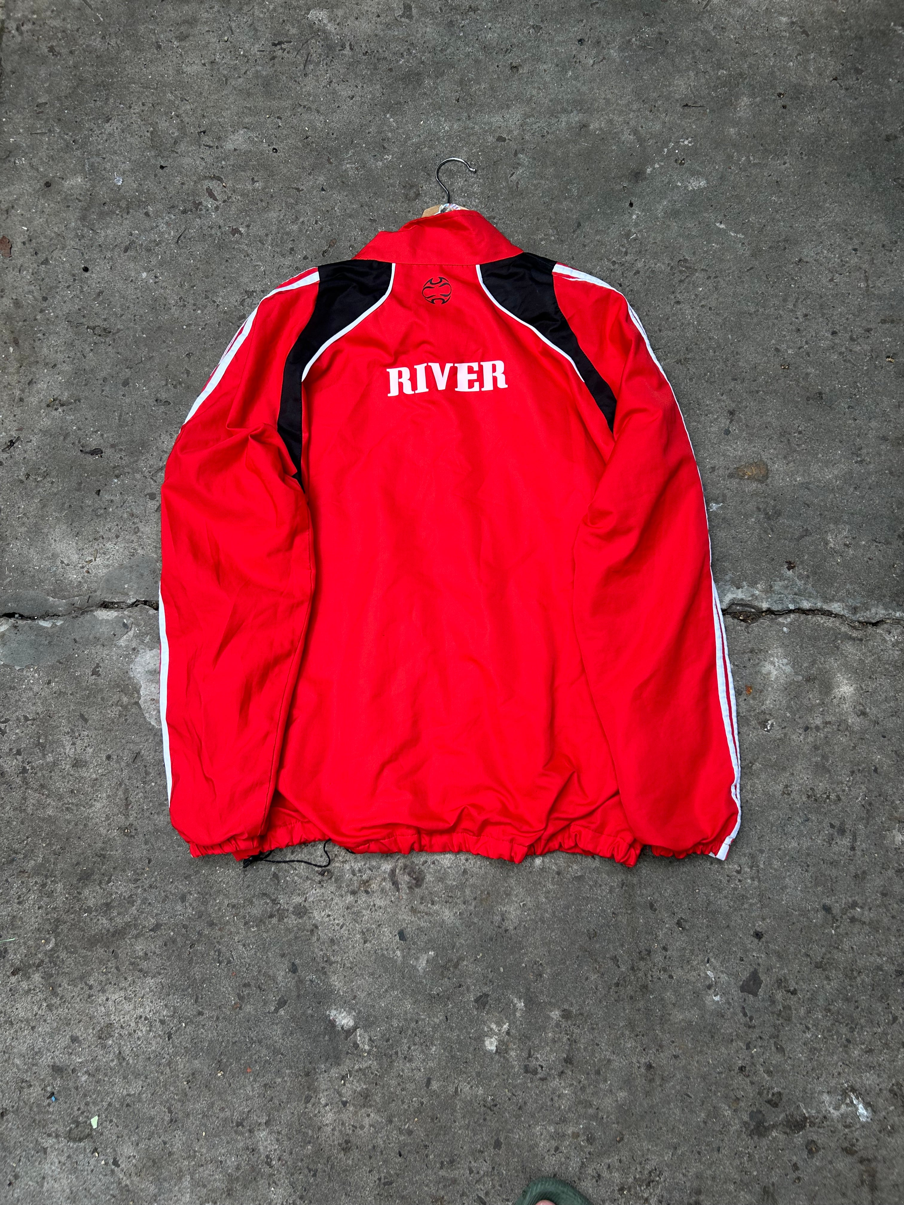 Buzo River 2009 Rojo Rompeviento
