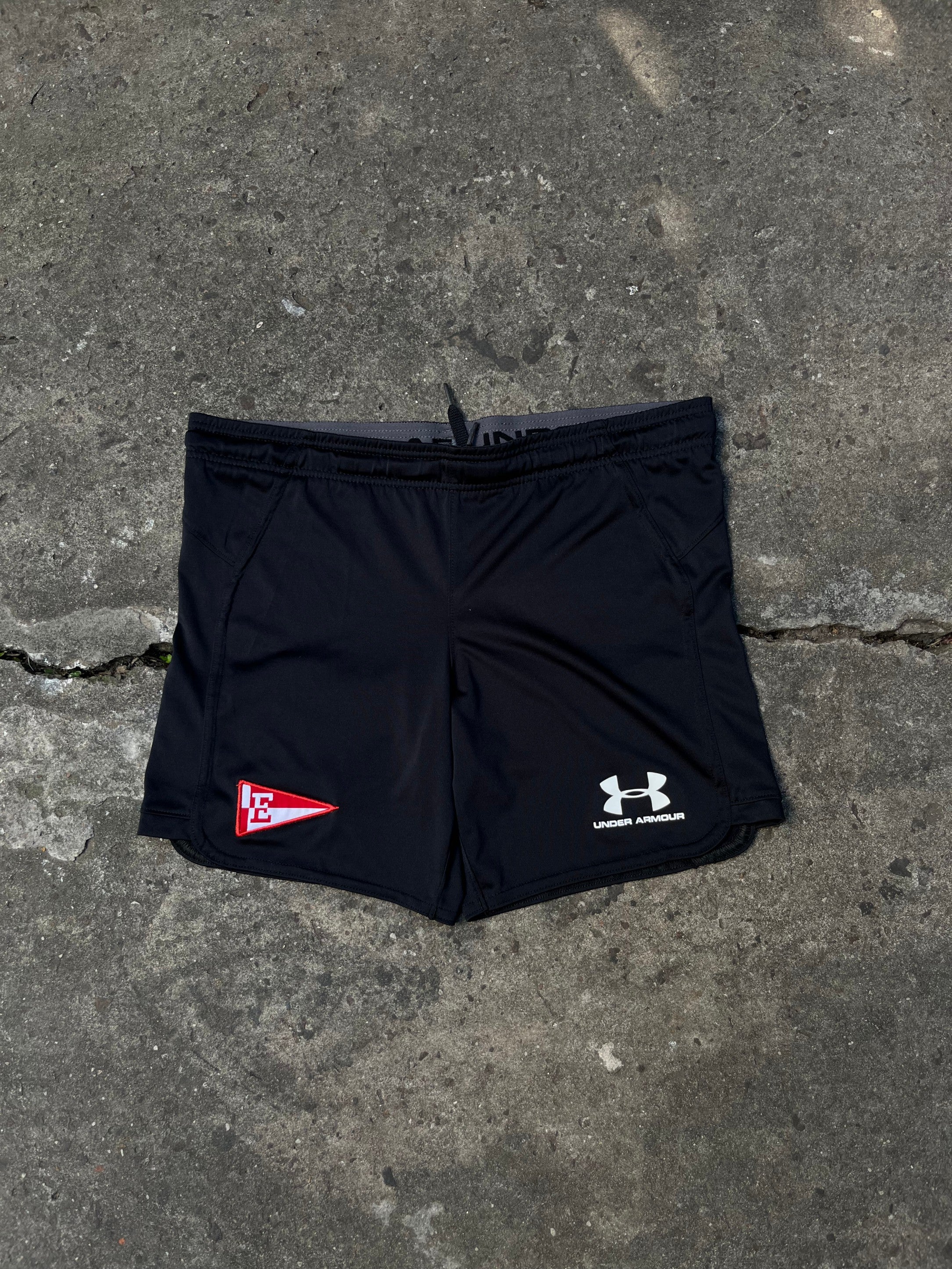 Short Estudiantes Under Armour Original