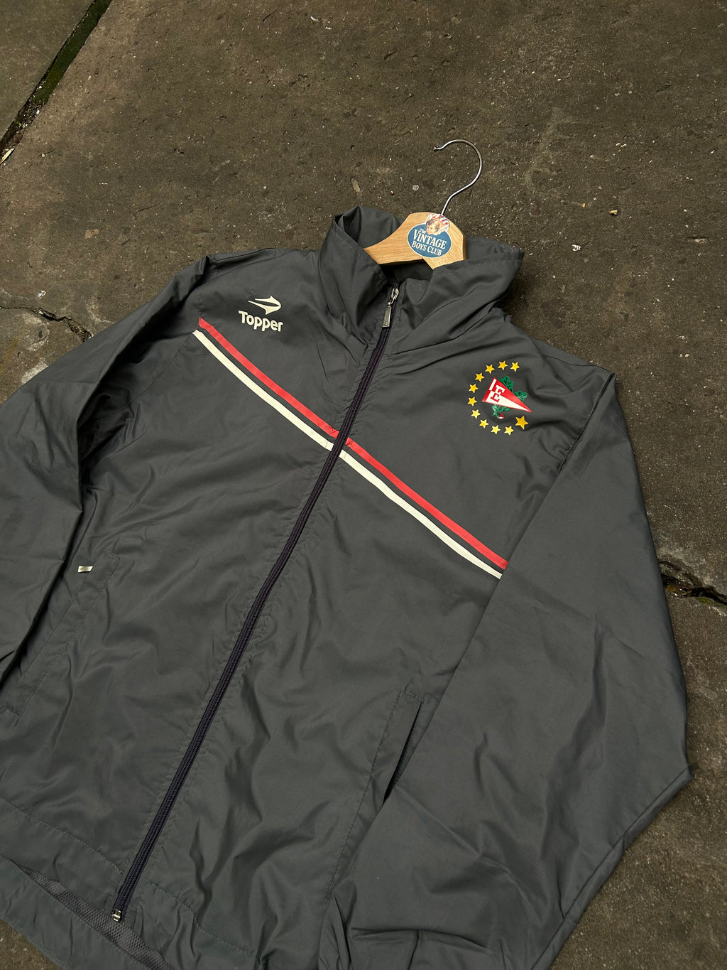 Campera Estudiantes 2010 Rompeviento de Utileria