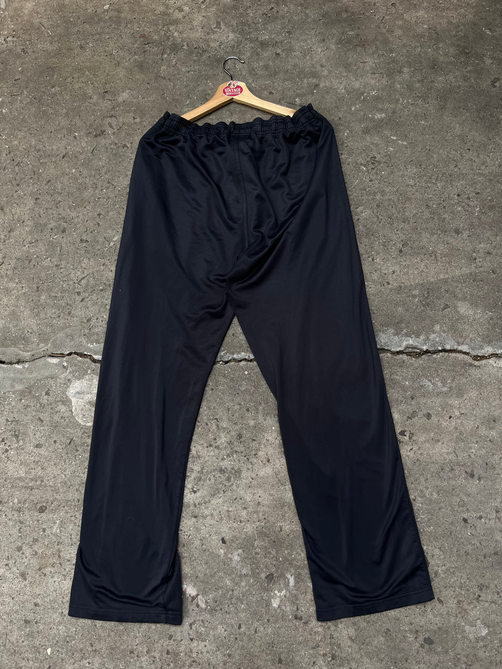 Pantalón Estudiantes Umbro de Utilería