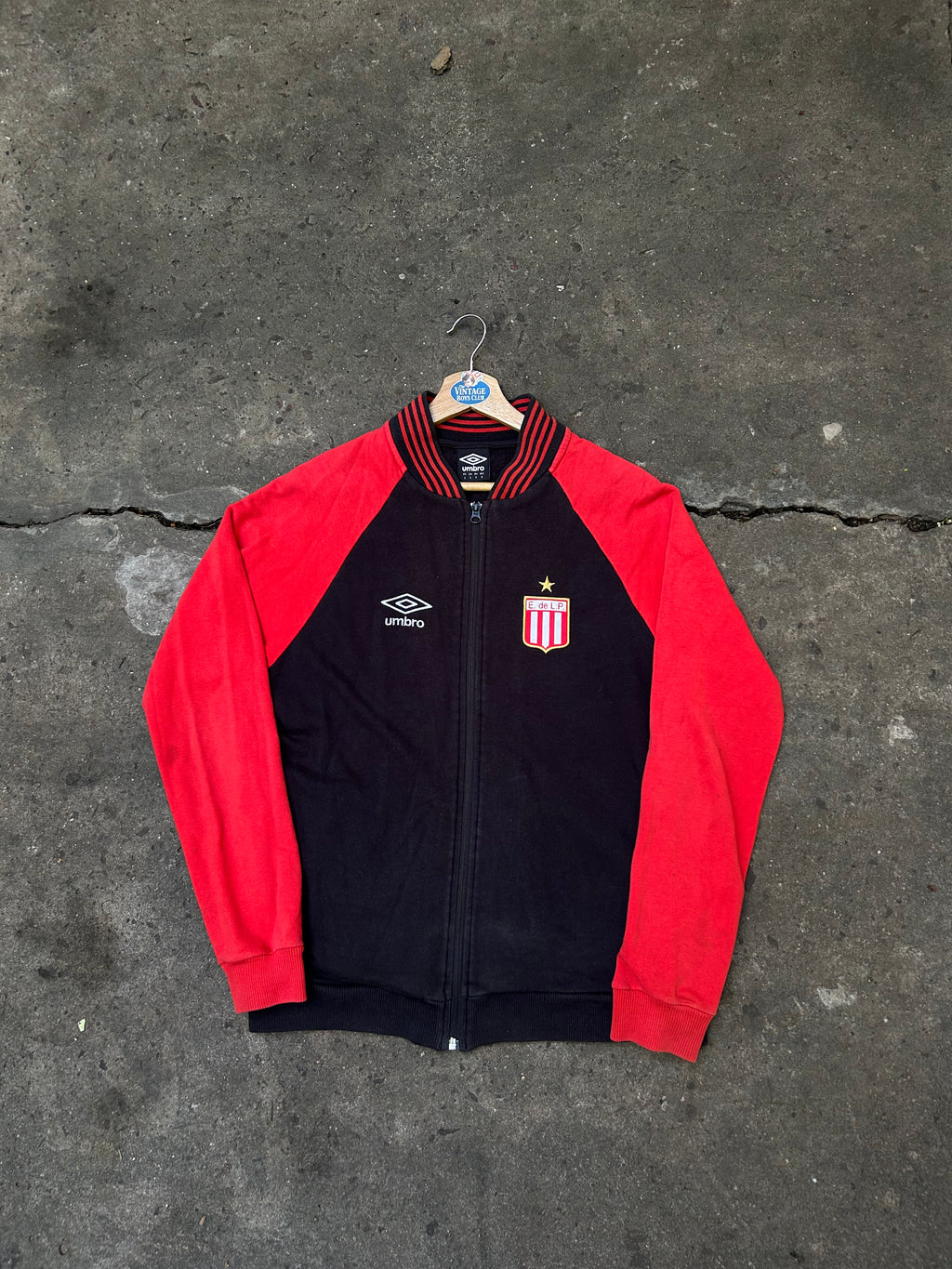 Campera Estudiantes Umbro Original
