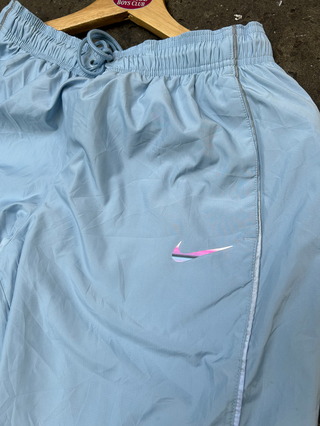 Pantalón Nike SB Pipa Tricolor Rompeviento Original
