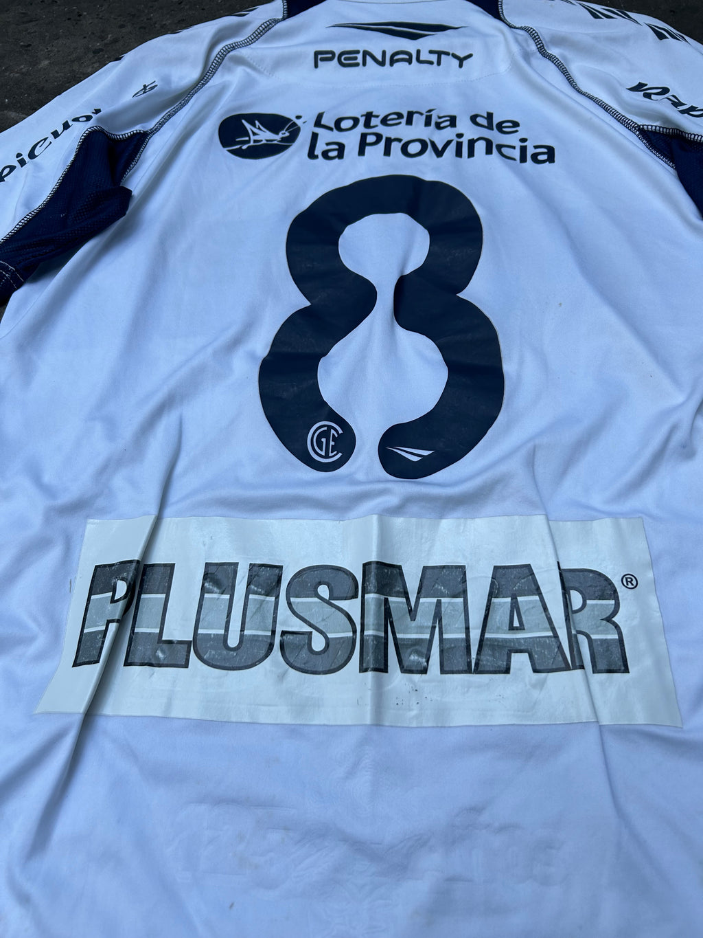 Camiseta Gimnasia Penalty 2012 de Juego