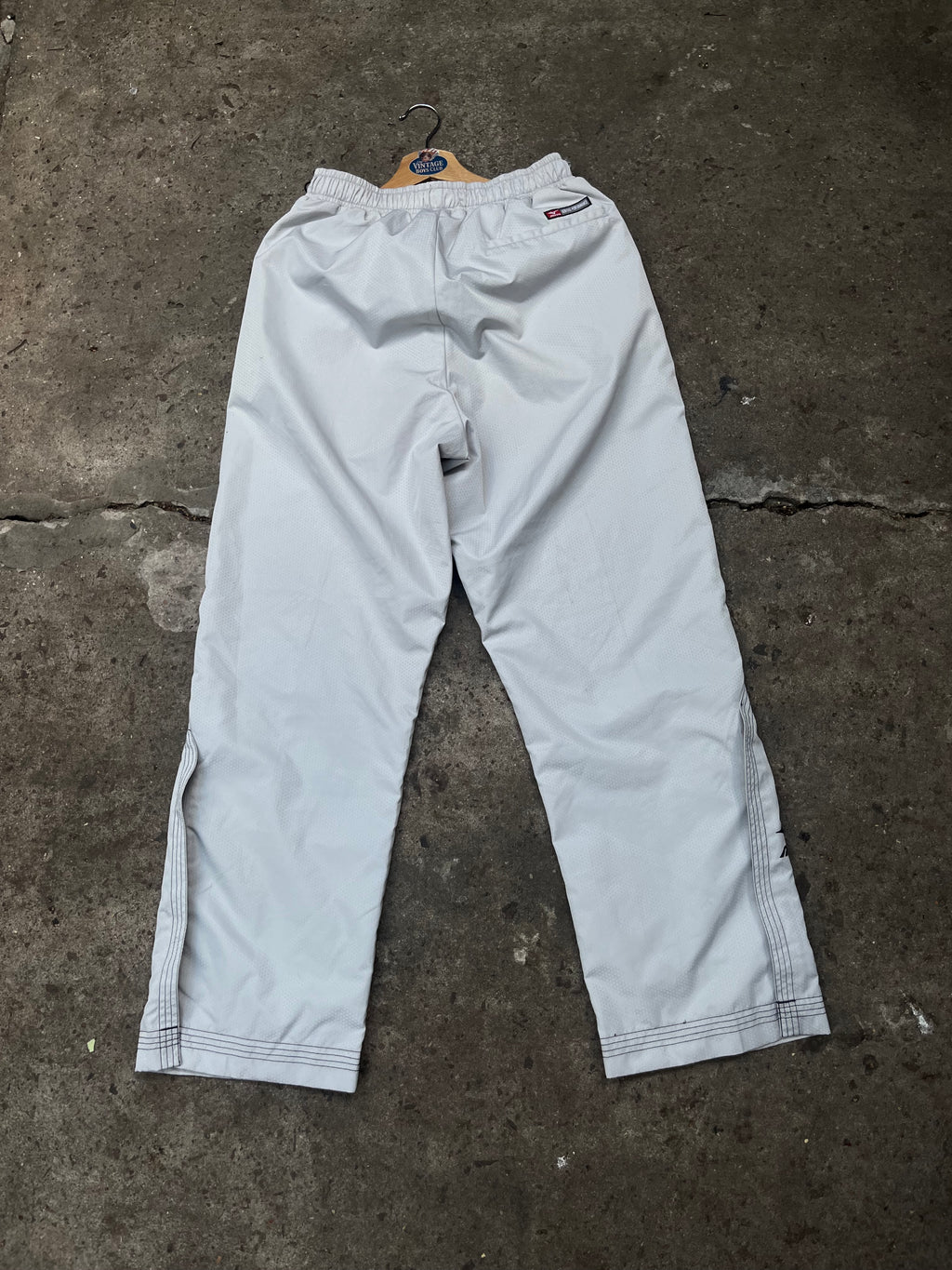 Pantalon Mizuno Rompeviento Original