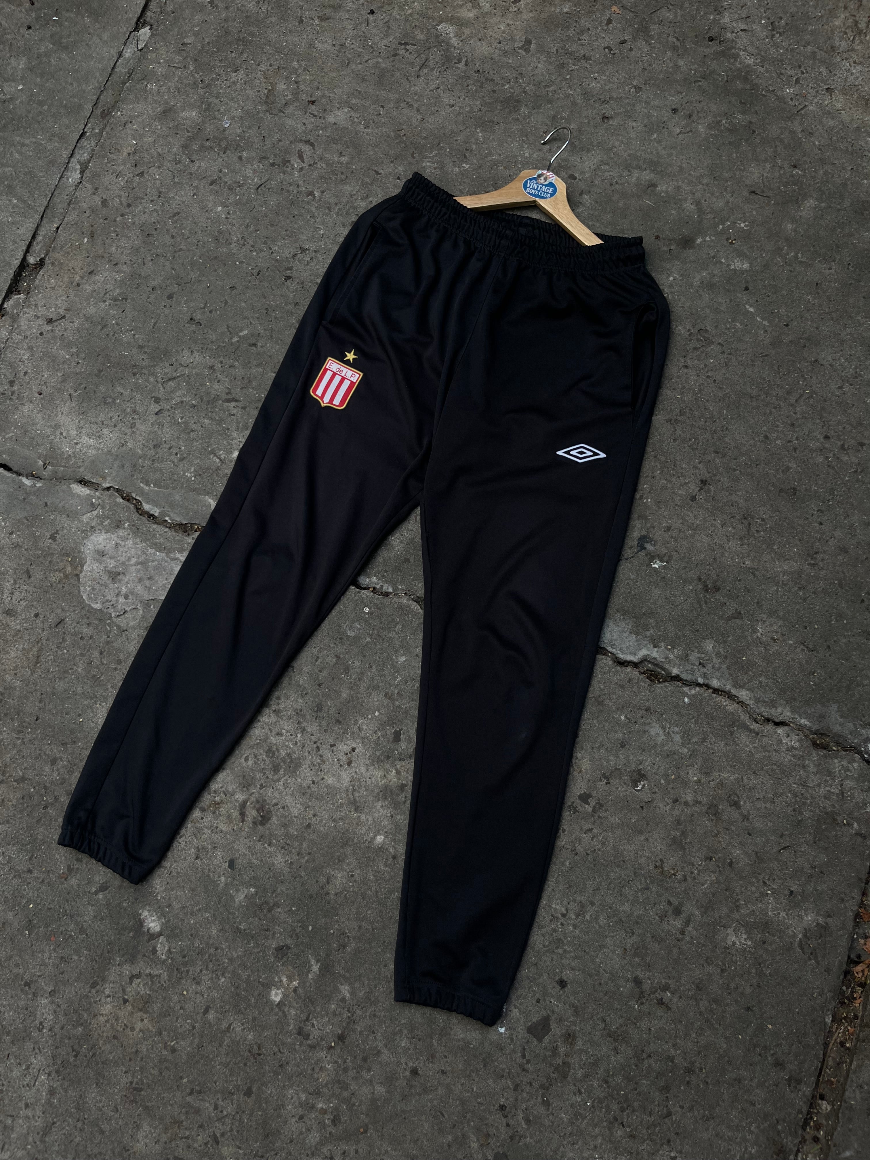 Pantalon Estudiantes Umbro Original