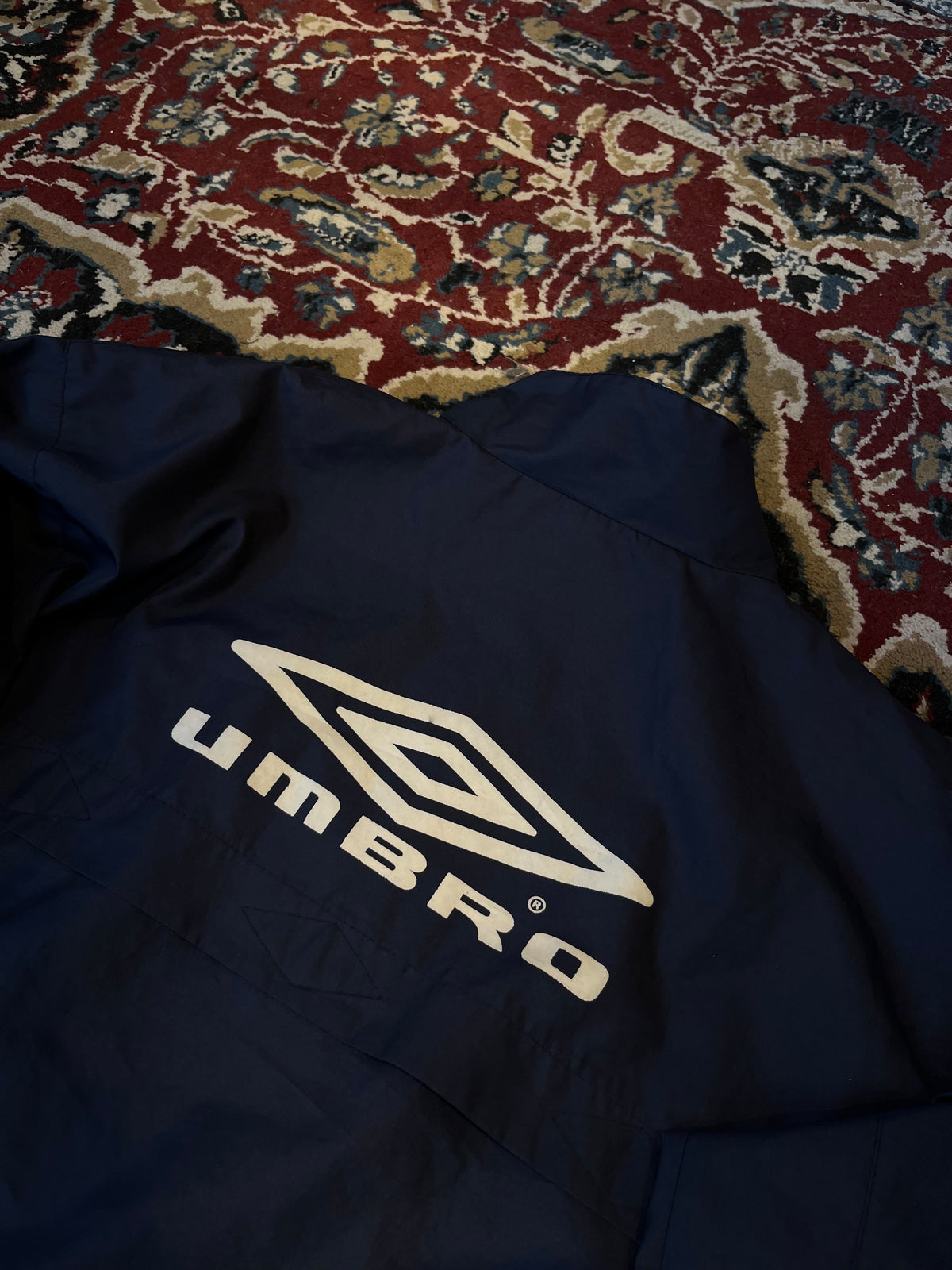 Campera Independiente Umbro Rompeviento Original