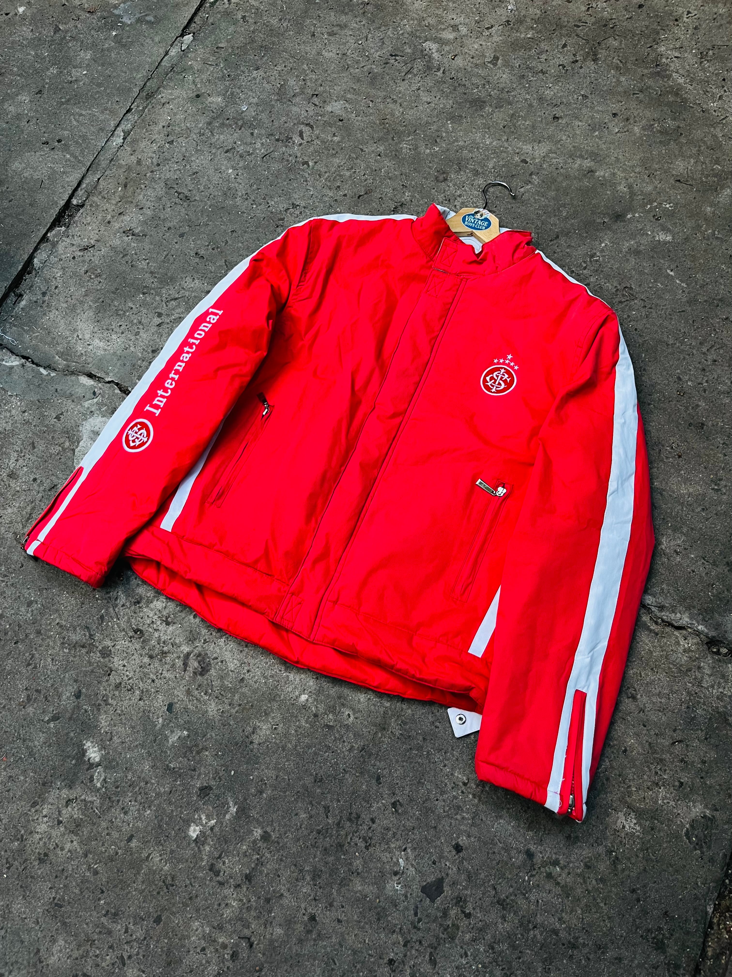 Campera Internacional Puerto Alegre