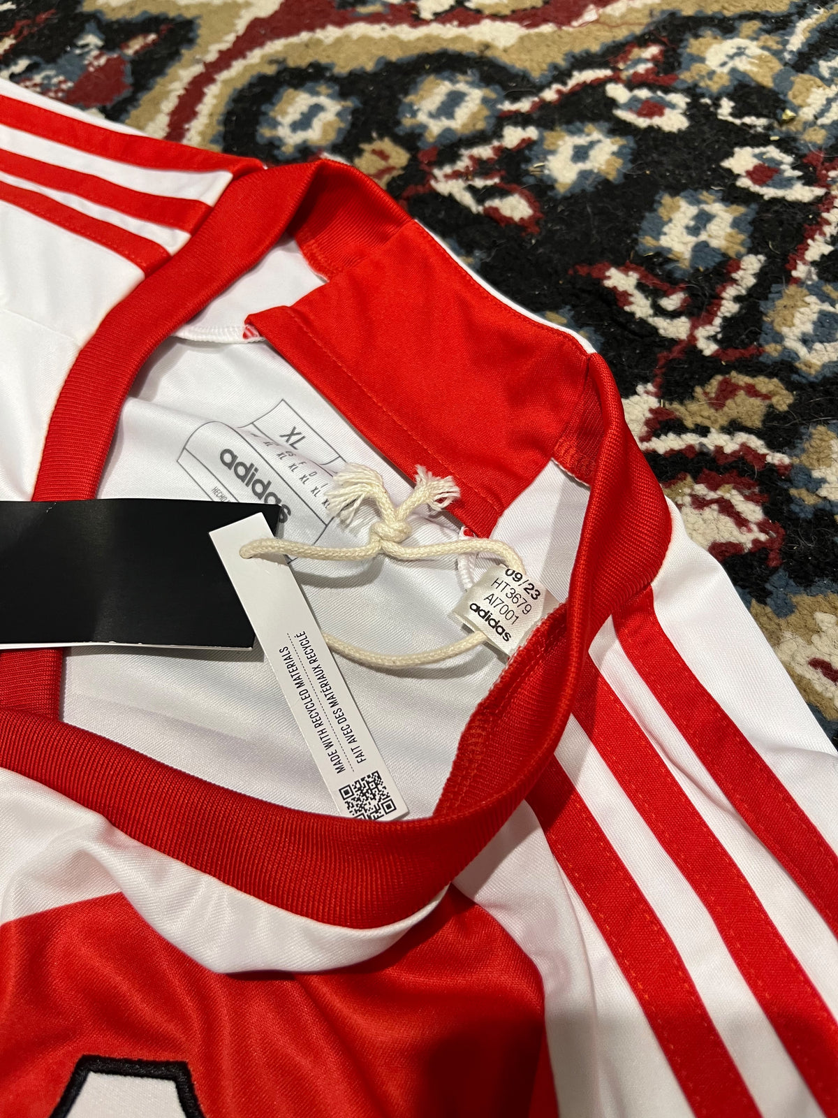 Camiseta River 2023 Nueva con Etiqueta Original