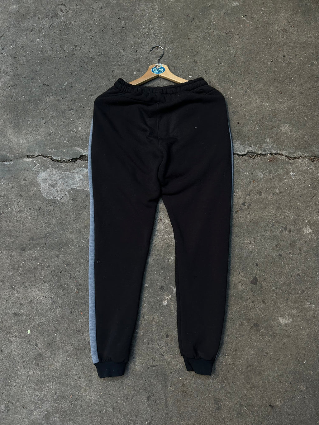 Pantalon Nike Retro con Peluche x Dentro