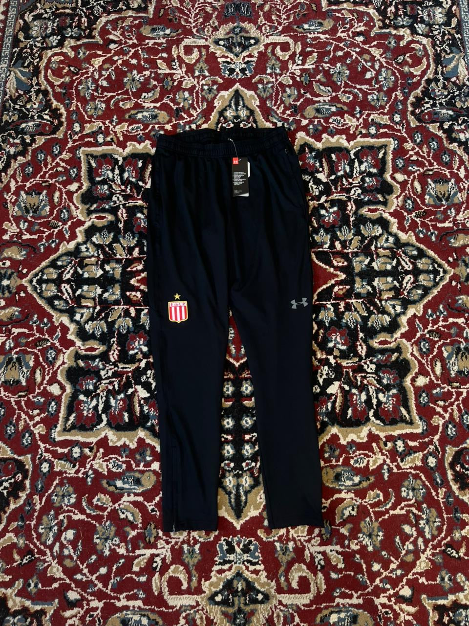 Pantalón Estudiantes Under Armour Original