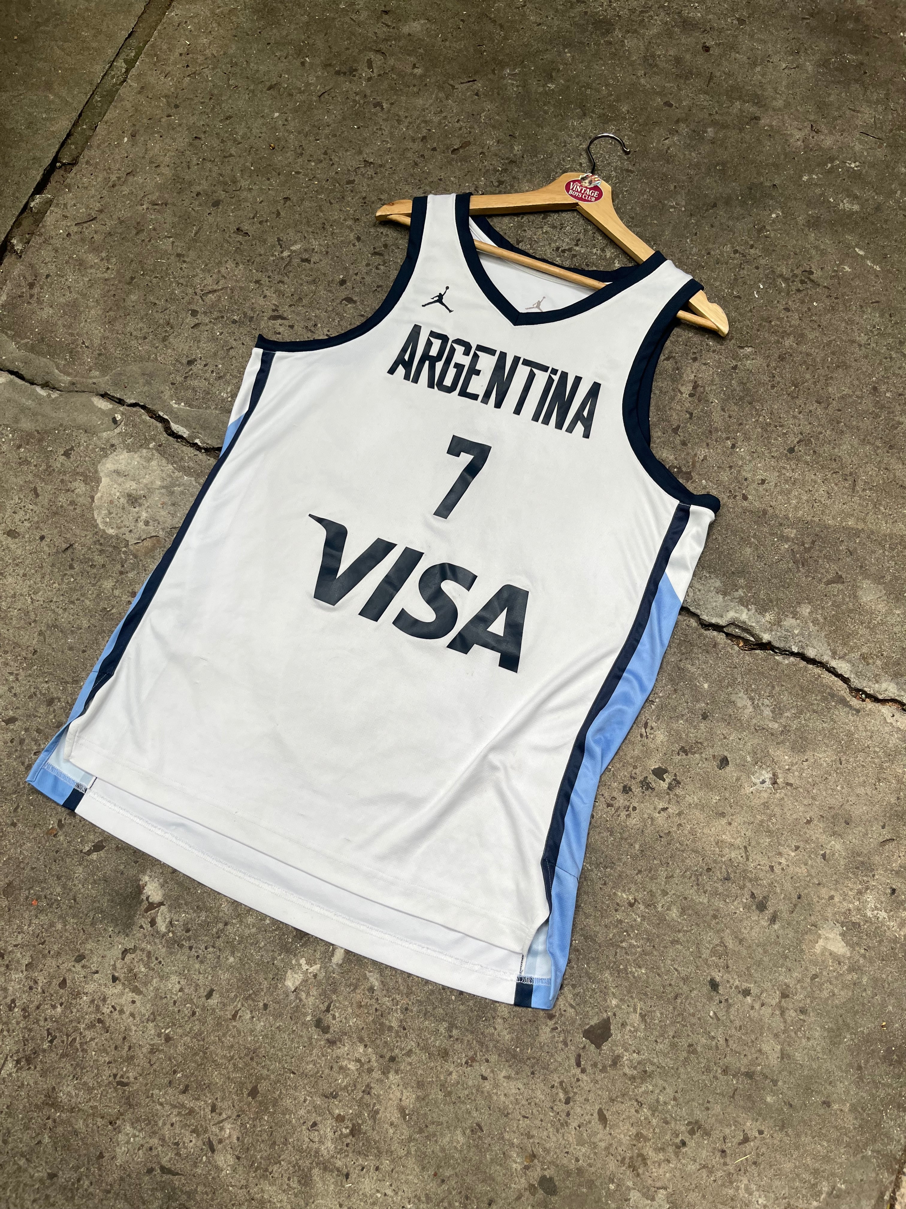 Camiseta Argentina Básquet Jordan de Campazzo de Utileria