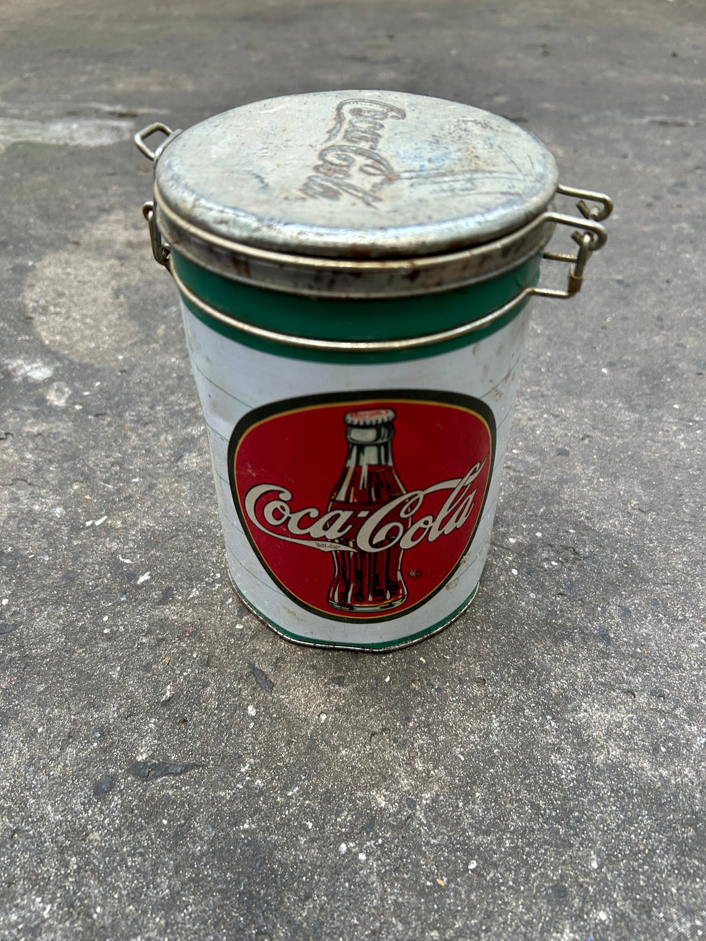 Latas de Coca-Cola Vintage Originales