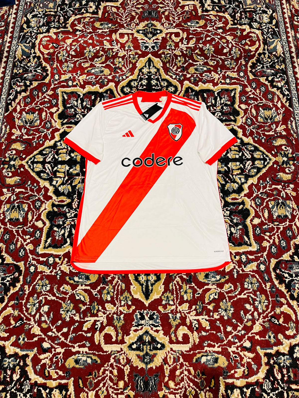 Camiseta River 2023 Nueva con Etiqueta Original