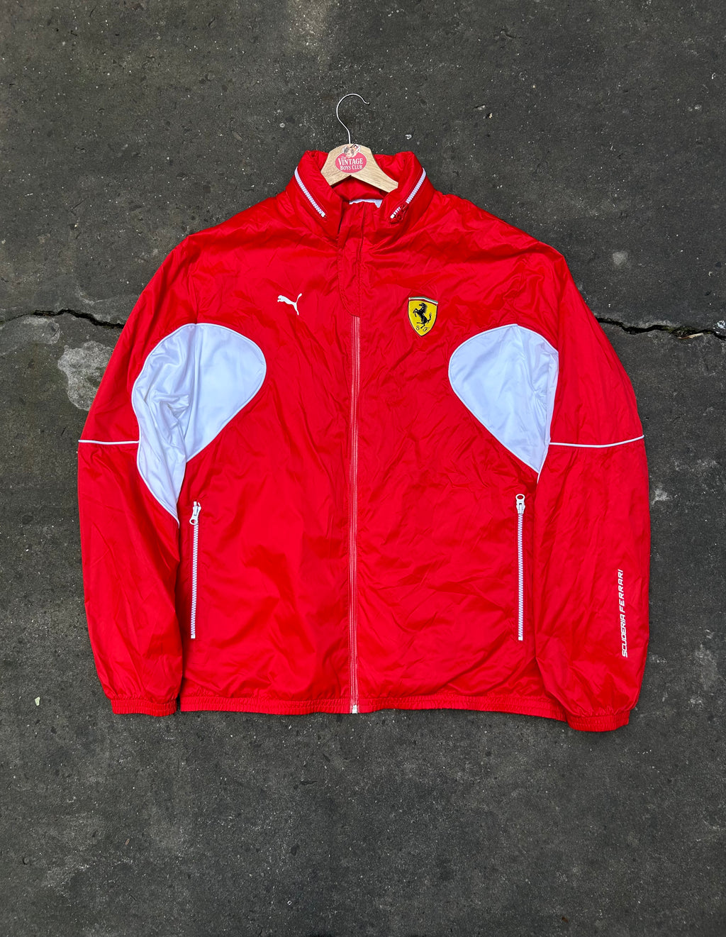 Campera Ferrari x Puma Rompeviento años 2000 Original
