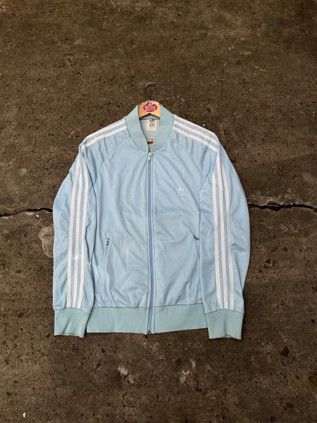Campera Adidad sst Celeste Retro Original
