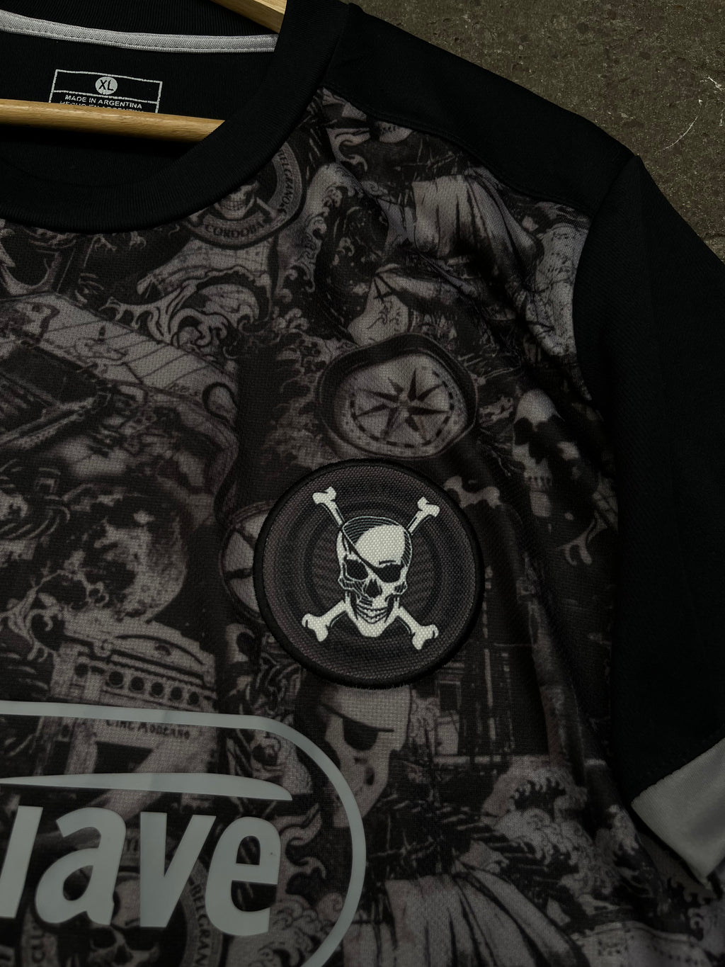 Camiseta Belgrano Errea Edición Especial