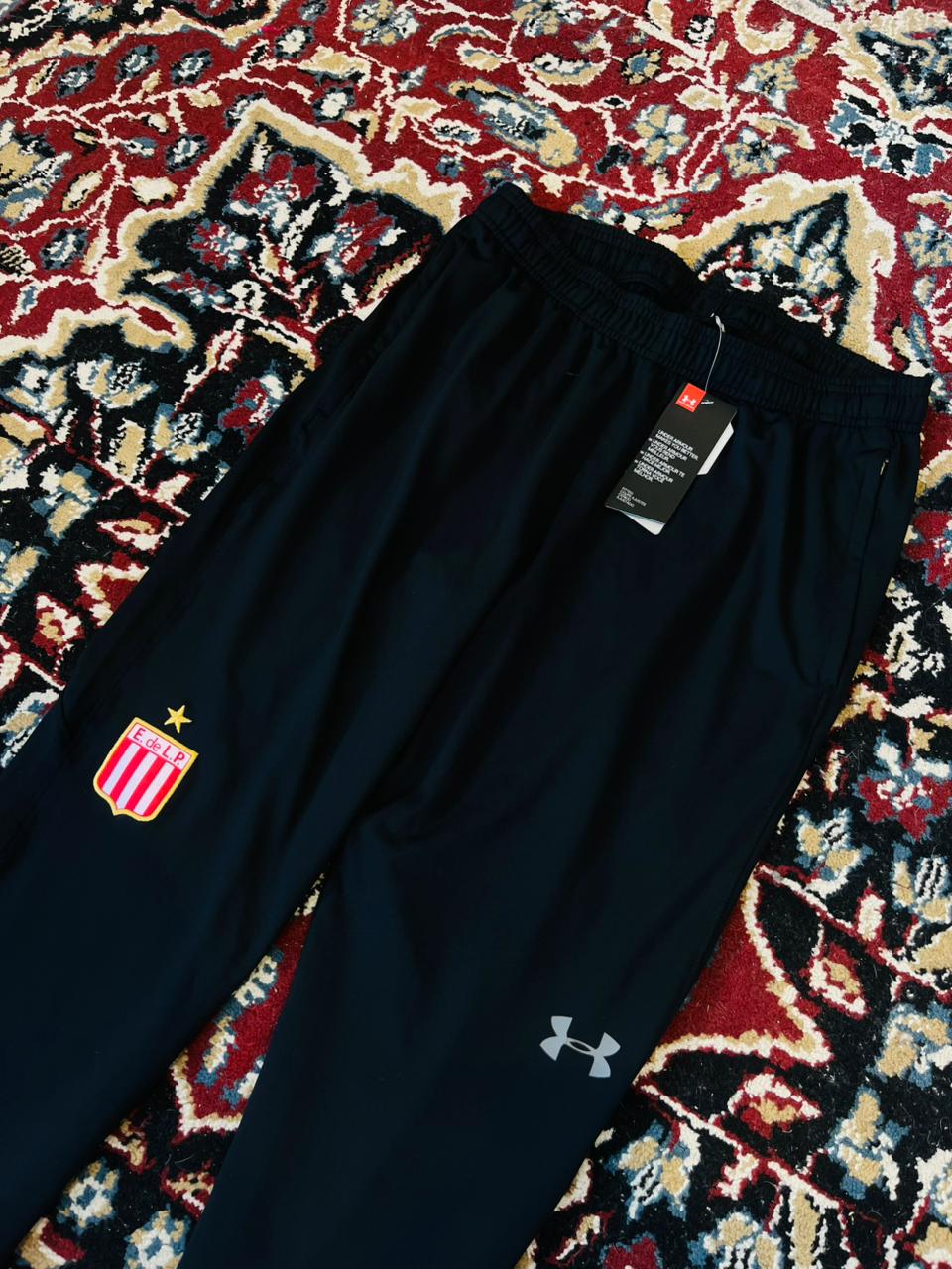 Pantalón Estudiantes Under Armour Original
