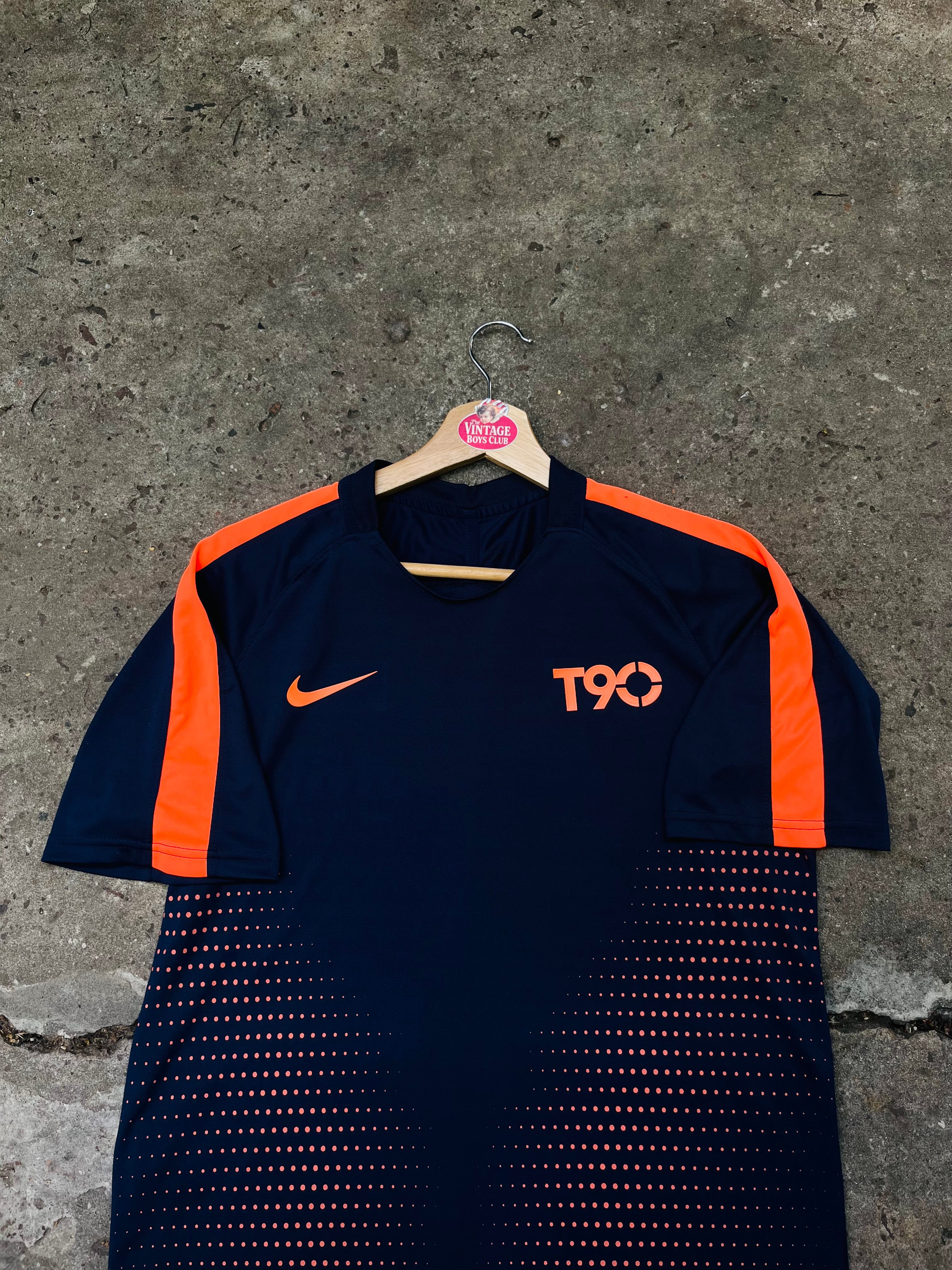 Remera Nike Total 90 Retro Original