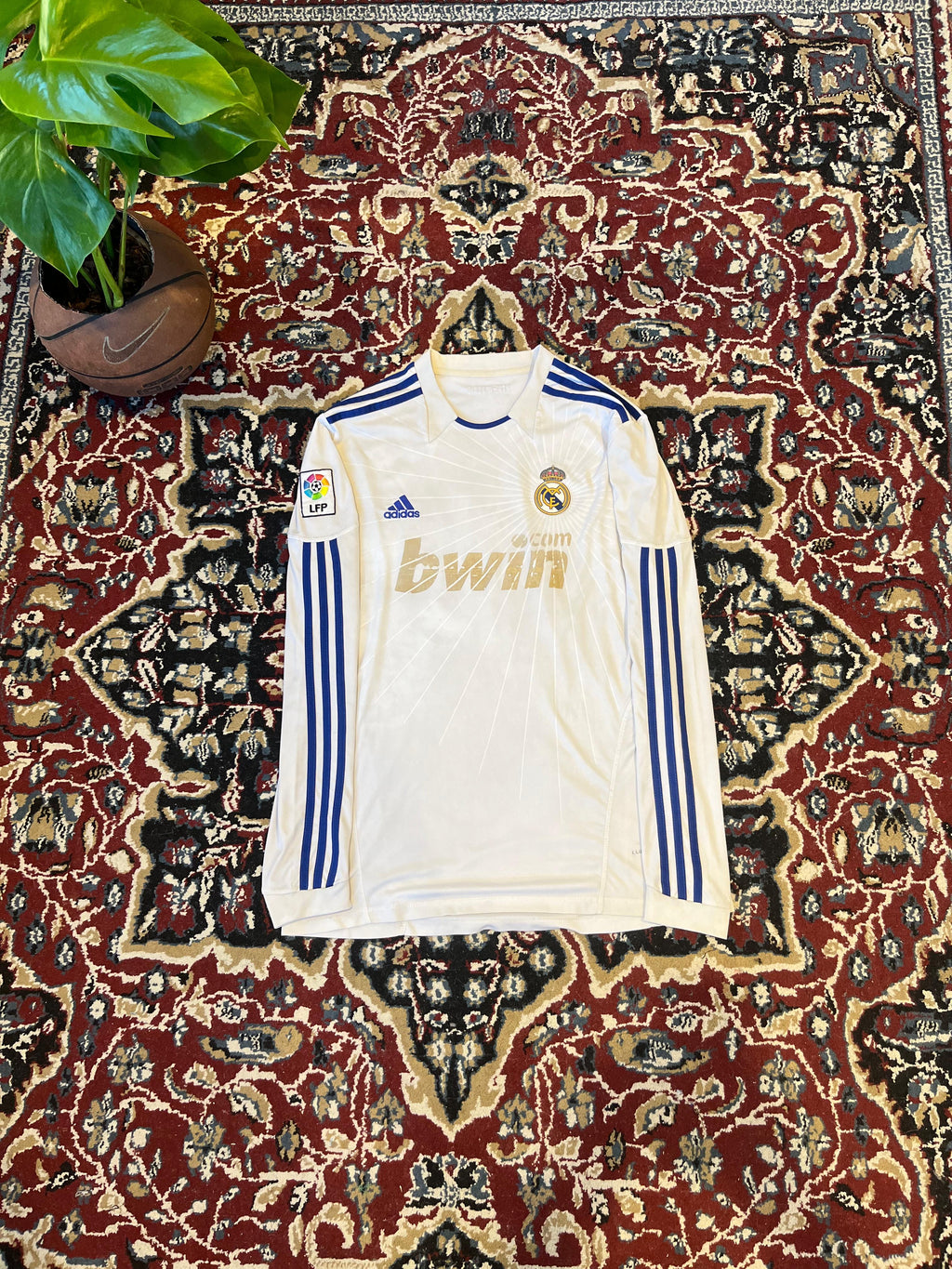 Camiseta Real Madrid 2010 Manga Larga de Higuaín Original
