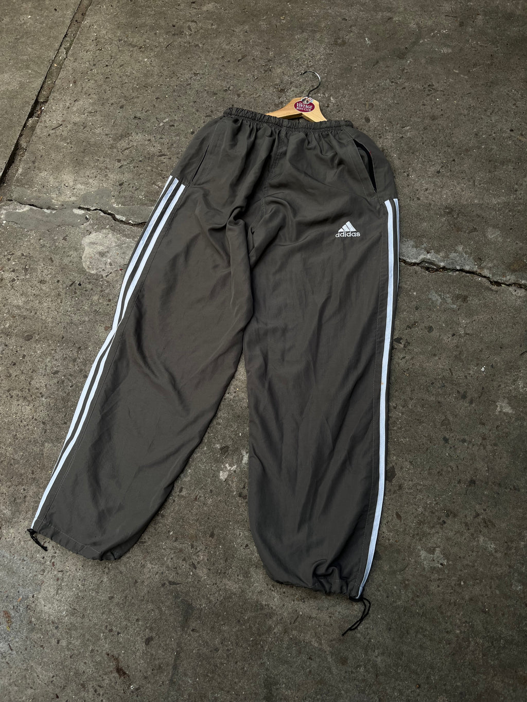 Pantalon Adidas Rompeviento
