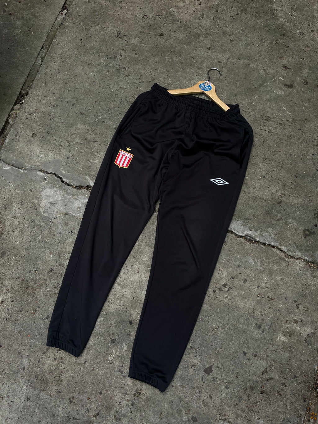 Pantalon Estudiantes Umbro Original