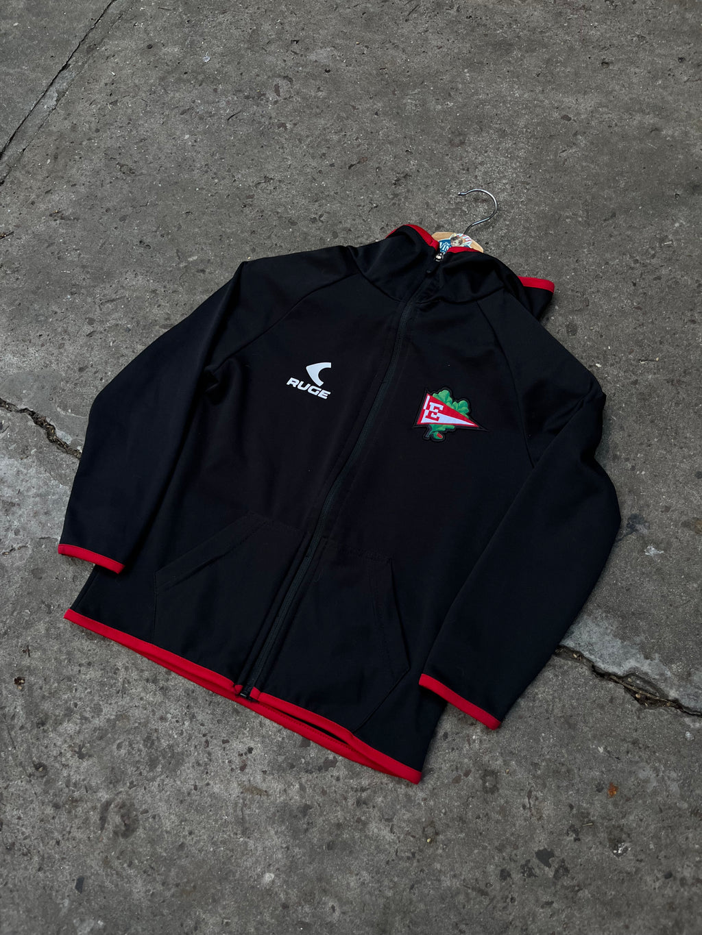 Campera Estudiantes Ruge Original