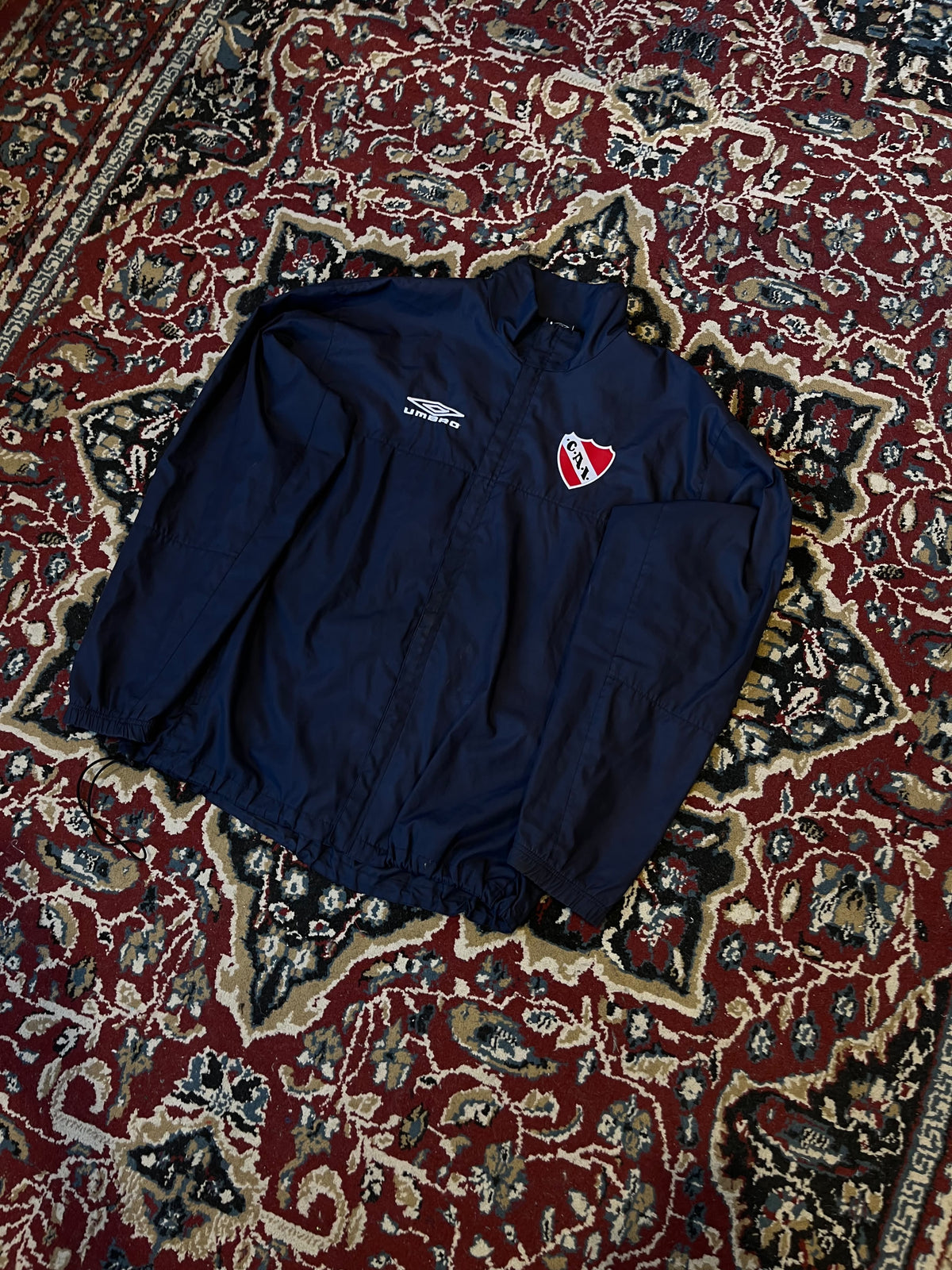Campera Independiente Umbro Rompeviento Original