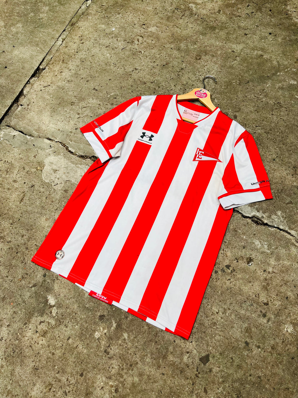 Camiseta Estudiantes Under Armour Original