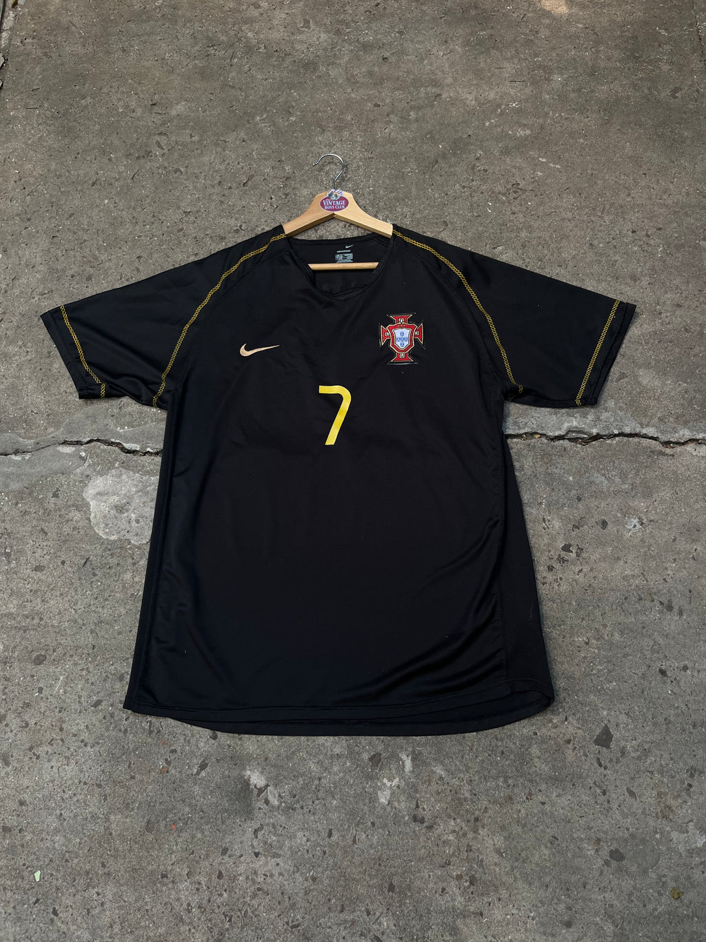 Camiseta Portugal 2006 Suplente Versión Jugador de Figo Original