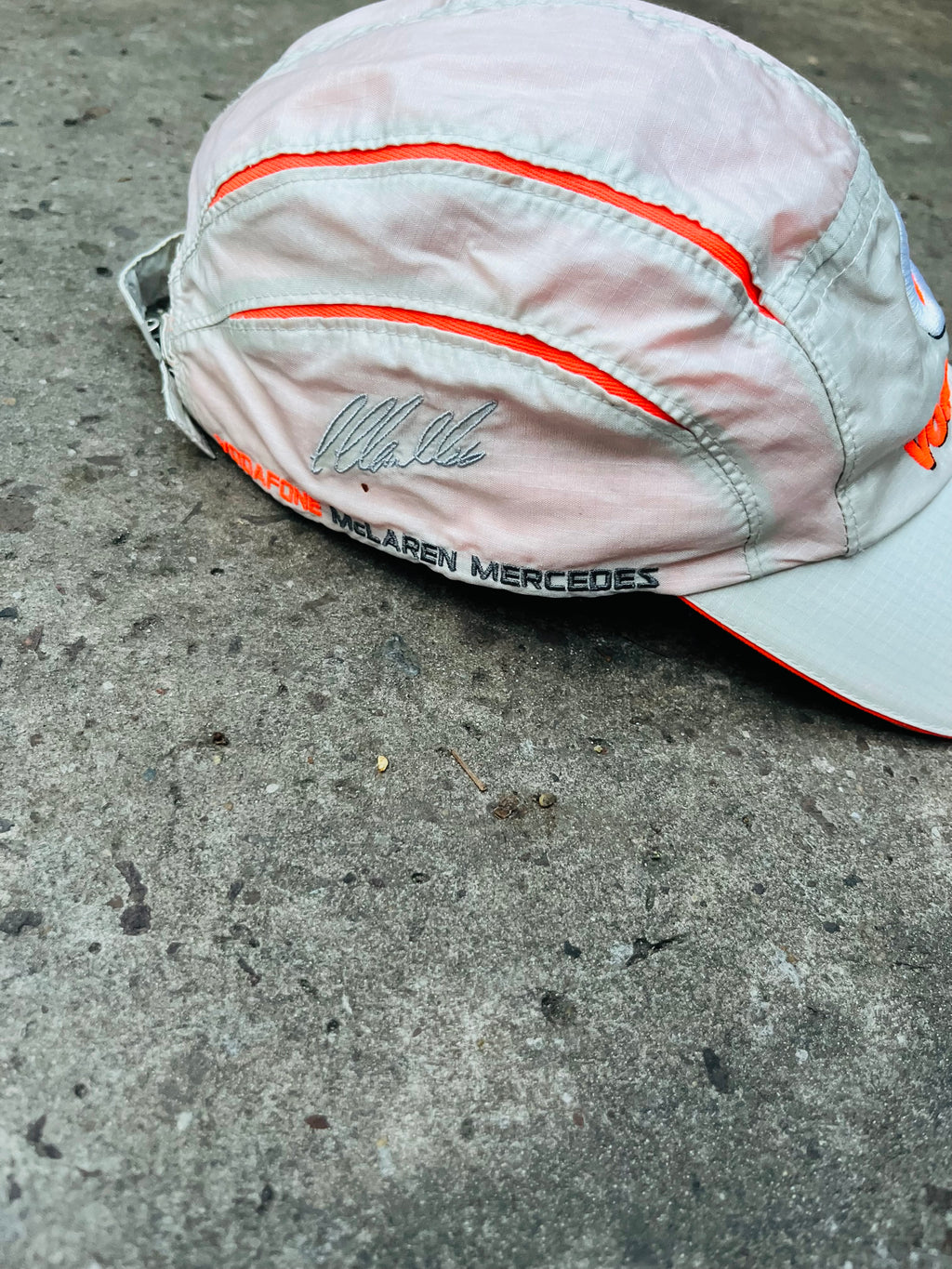 Gorra Vodafone McLaren Mercedes Benz F1