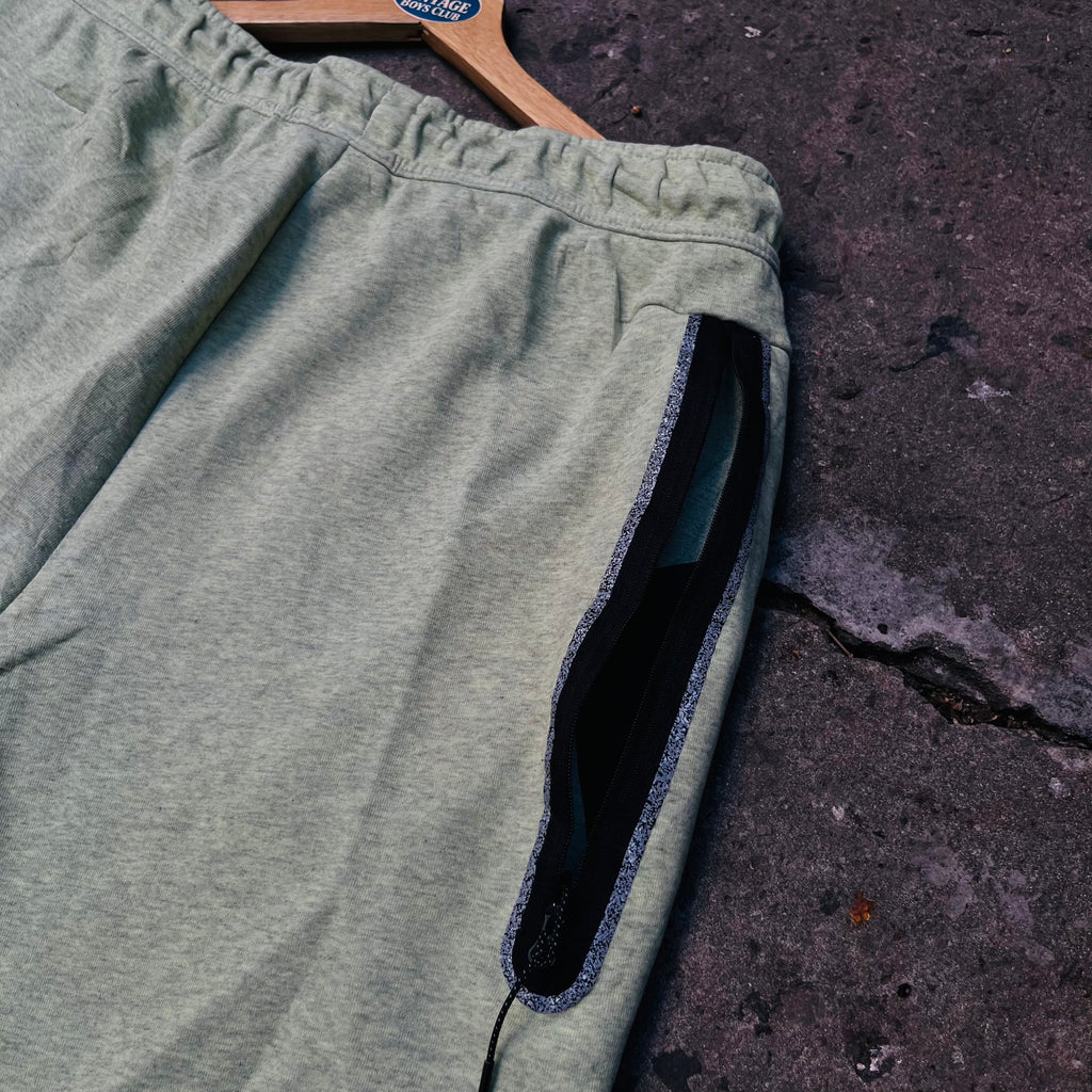 Short Nike Tech Original