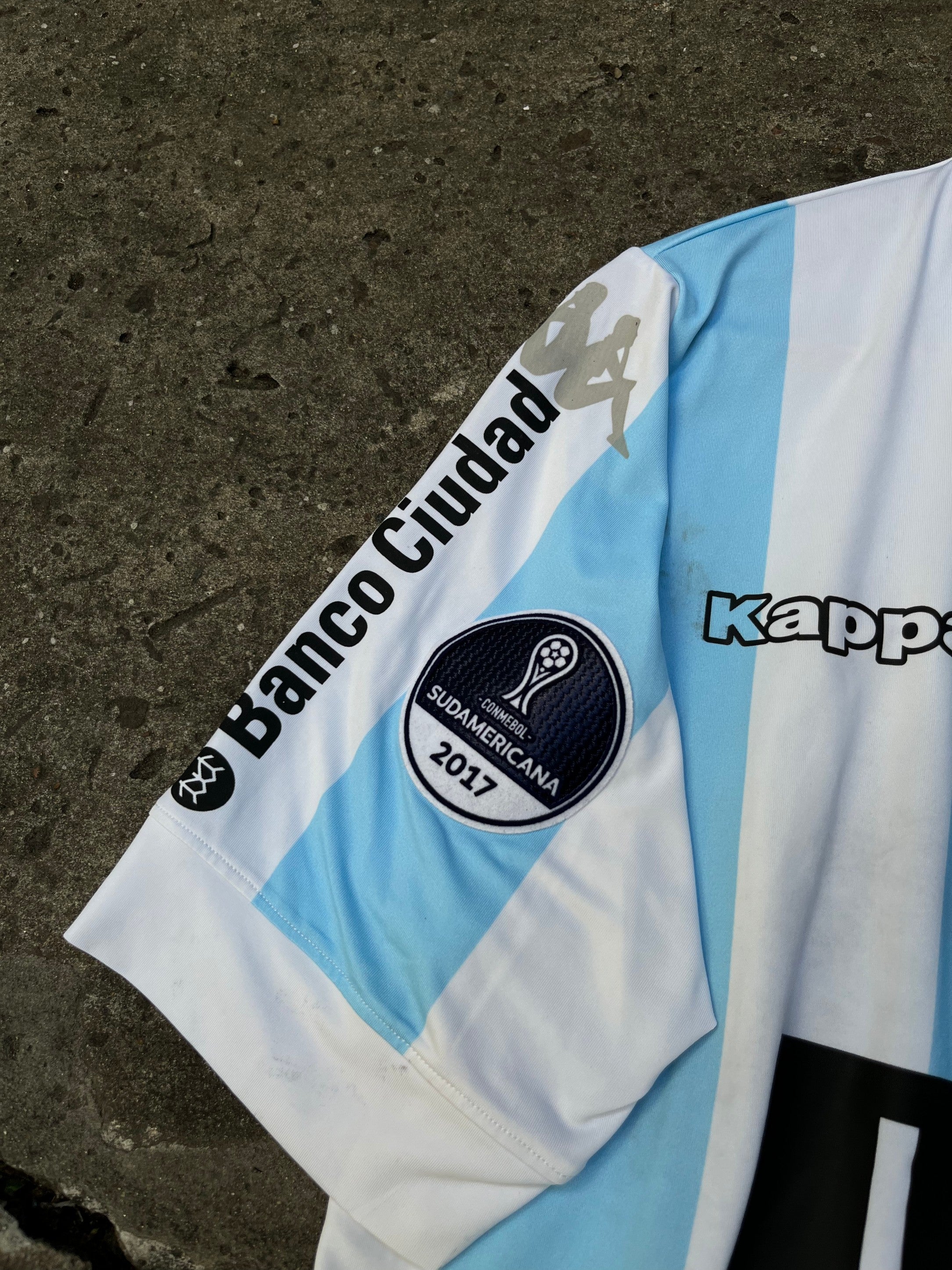 Camiseta Racing 2017 de Juego Sudamericana