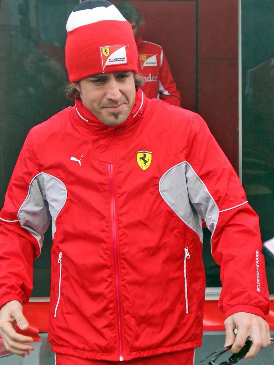 Campera Ferrari x Puma Rompeviento años 2000 Original